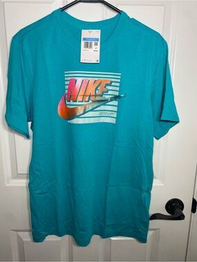 Nike Teal Short-Sleeve Graphic Tee with Sunset Gradient Logo